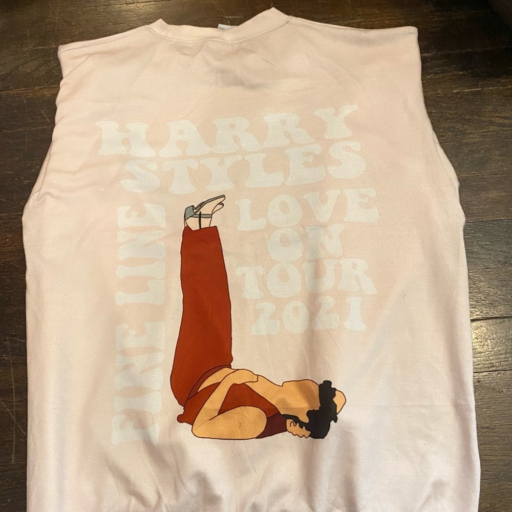 Harry styles love on tour sweatshirt